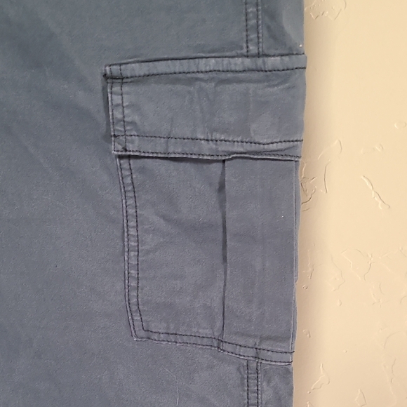 Kensie Women's Cargo Style Navy Blue Cargo Jeans Size 14 - Picture 5 of 11